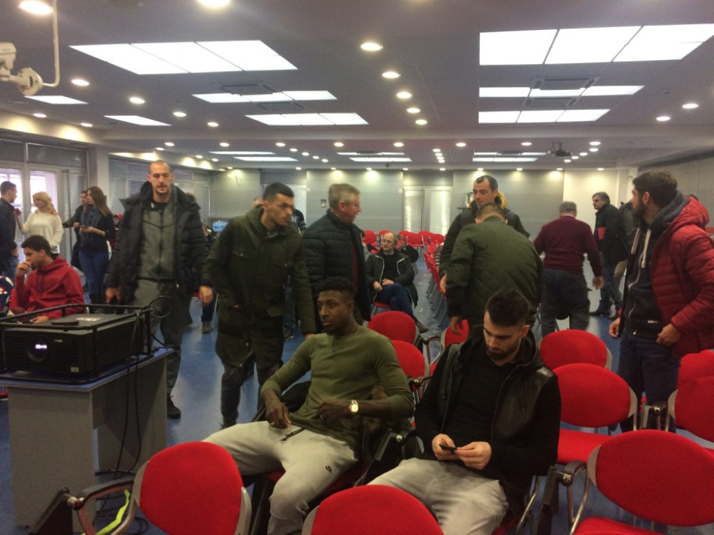 Atmosfera uoči žreba na Marakani