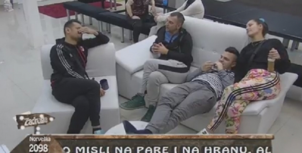 Zadrugari zezaju Žižu