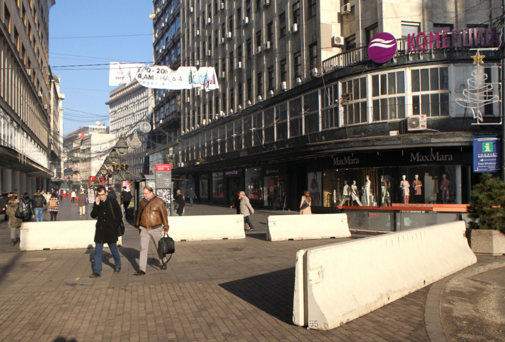 Knez Mihailova barikade