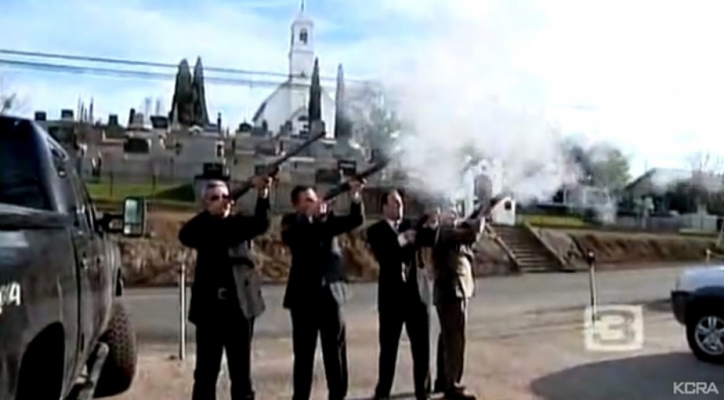 Srbi iz Kalifornije pucaju na Božić