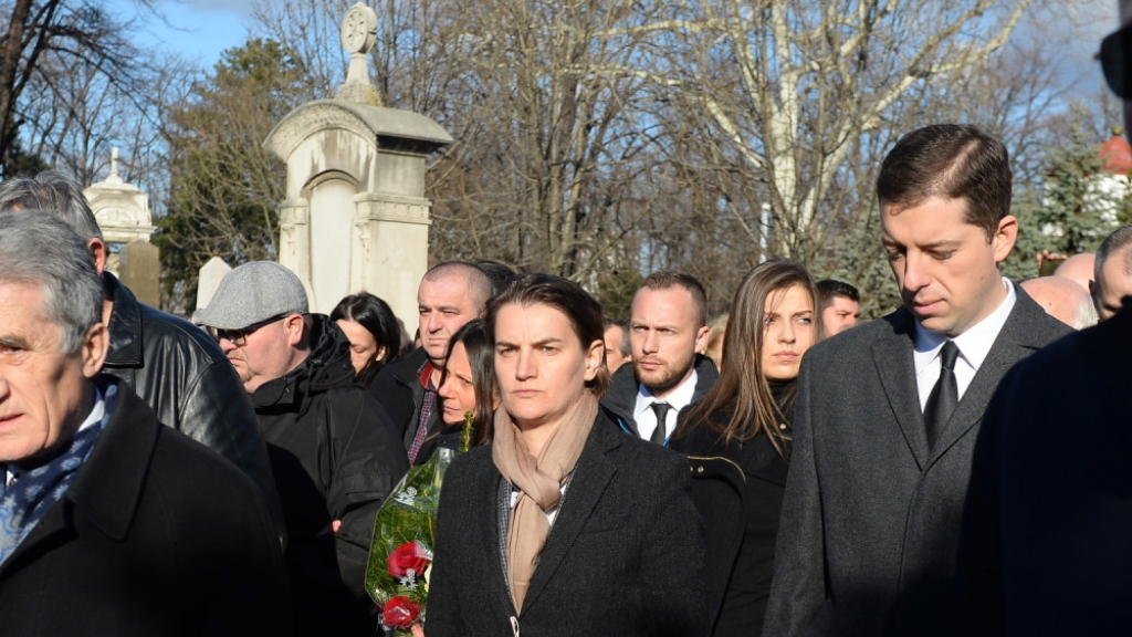 Ana Brnabić i Marko Đurić na sahrani Olivera Ivanovića