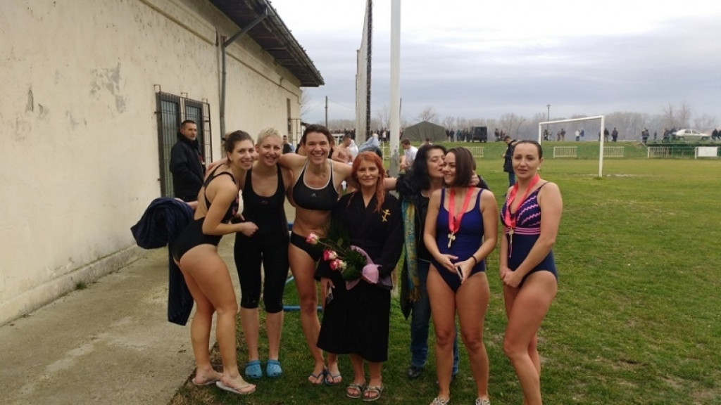 Novosađanke nije uplašio ledeni Dunav