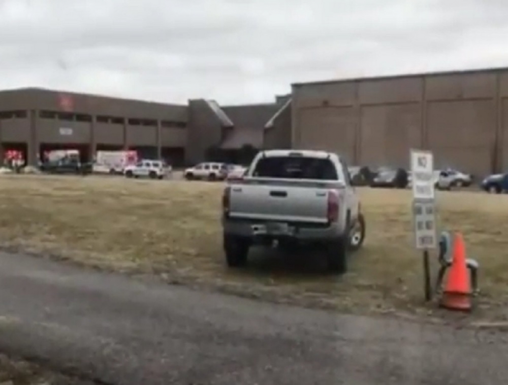 Pucnjava u školi u Kentakiju