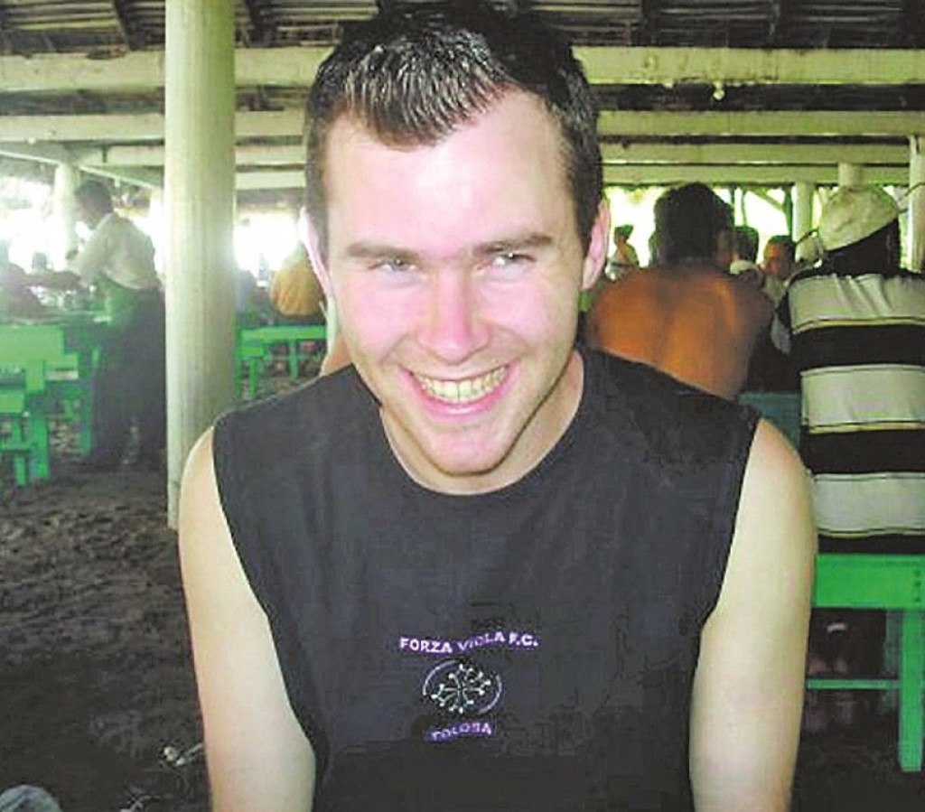 Bris Taton je ubijen u tuči navijača