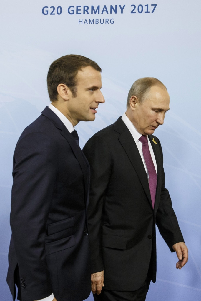 Vladimir Putin i Emanuel Makron