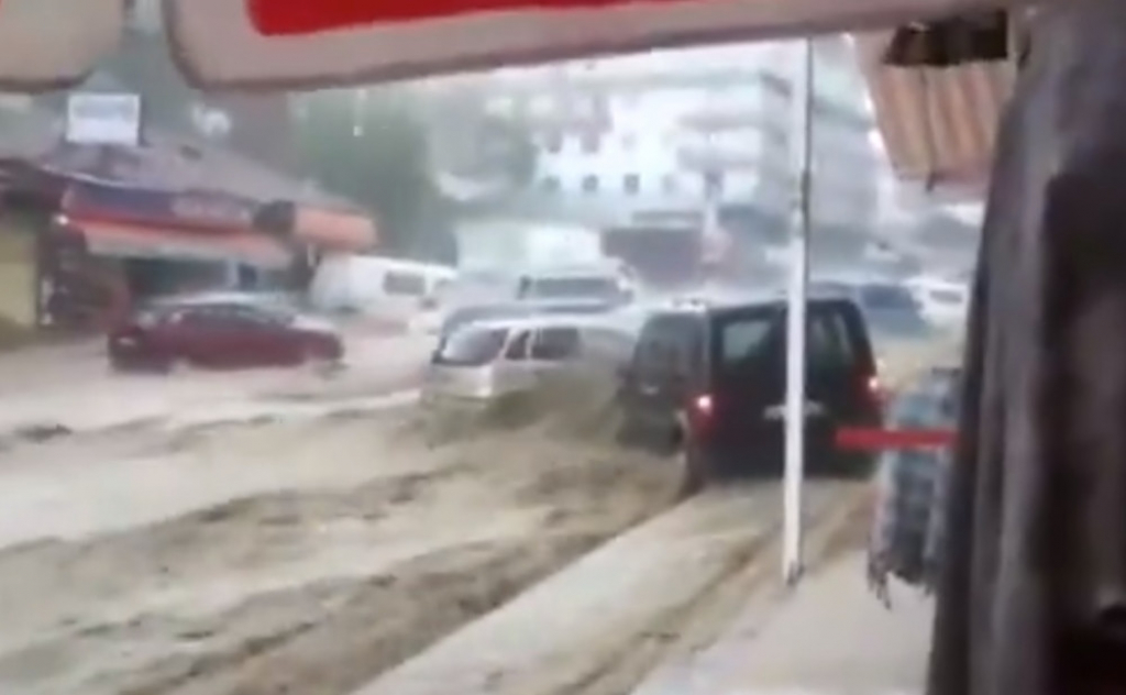 Bujična poplava u Ankari