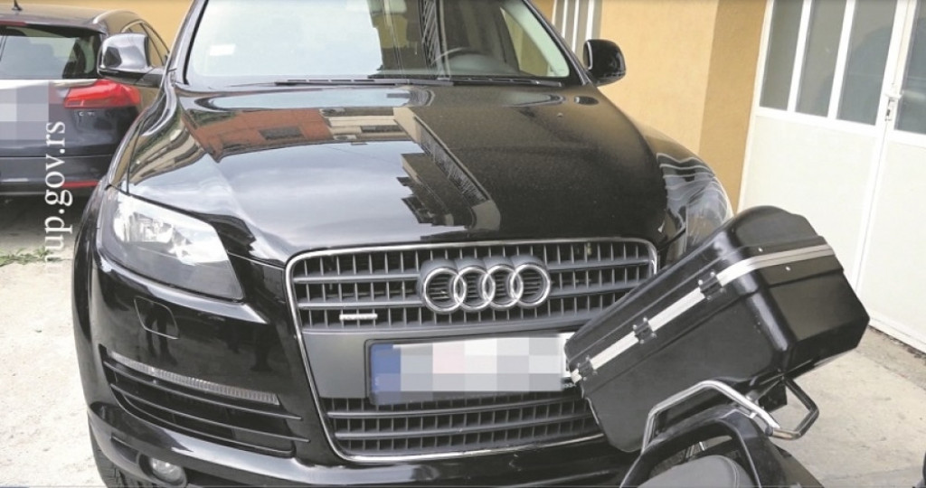 automobil audi Q 7