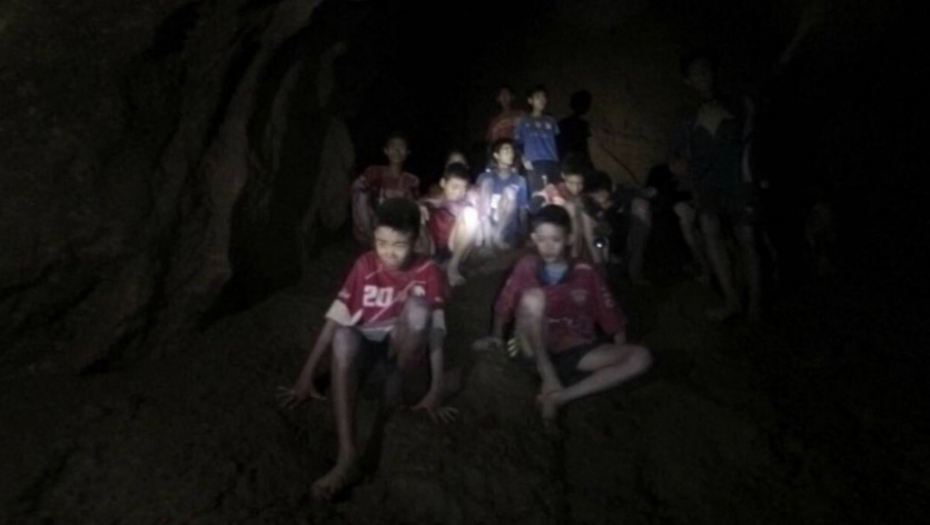 Dečaci zarobljeni u pećini na Tajlandu