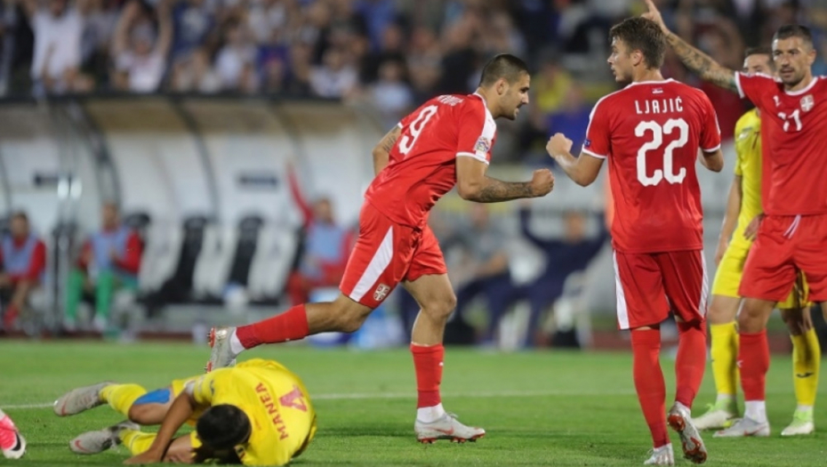 Aleksandar Mitrović slavi gol za Srbiju
