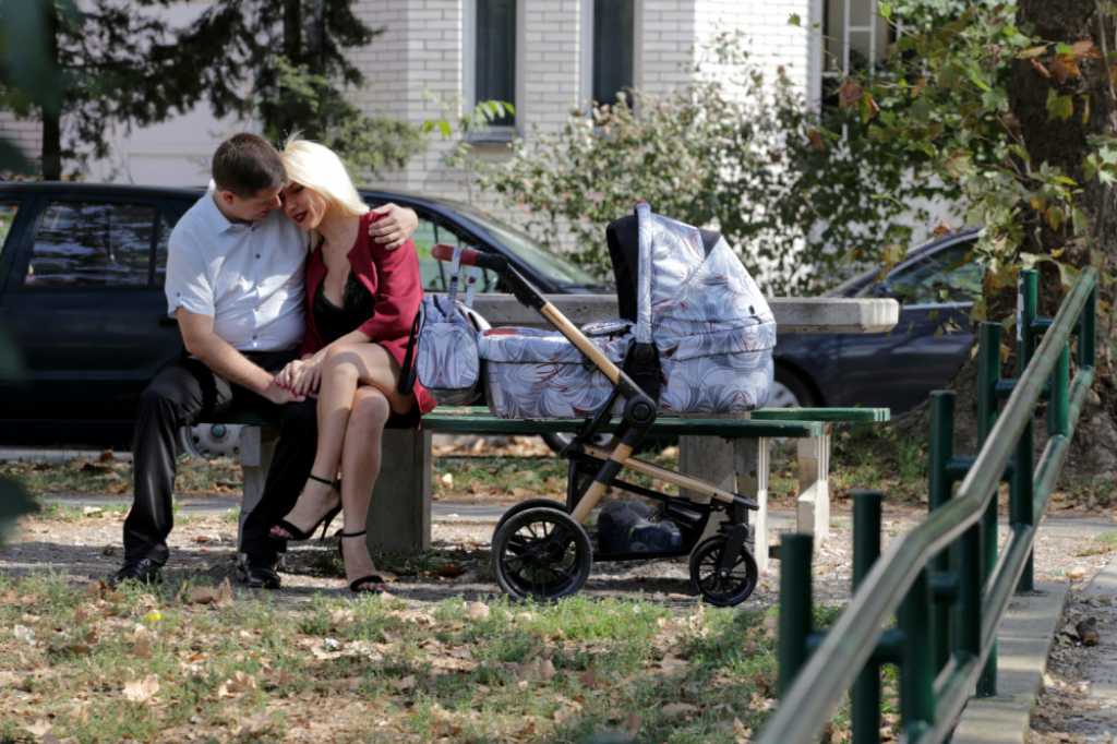 Jovana Jeremić sa suprugom i ćerkom