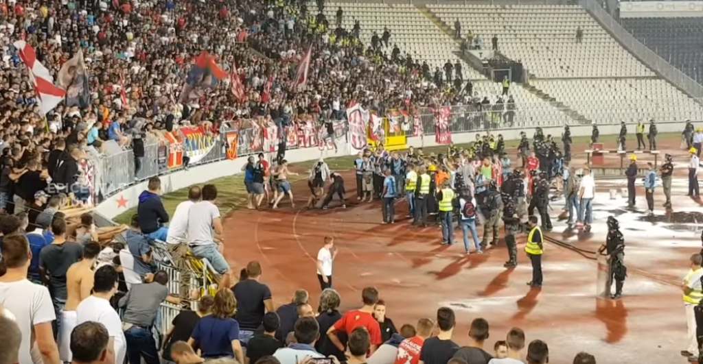 Tuča navijača na Severu
