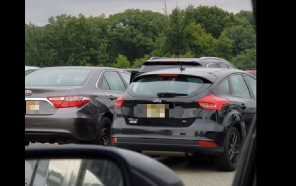 Isparkiravala se 7 minuta