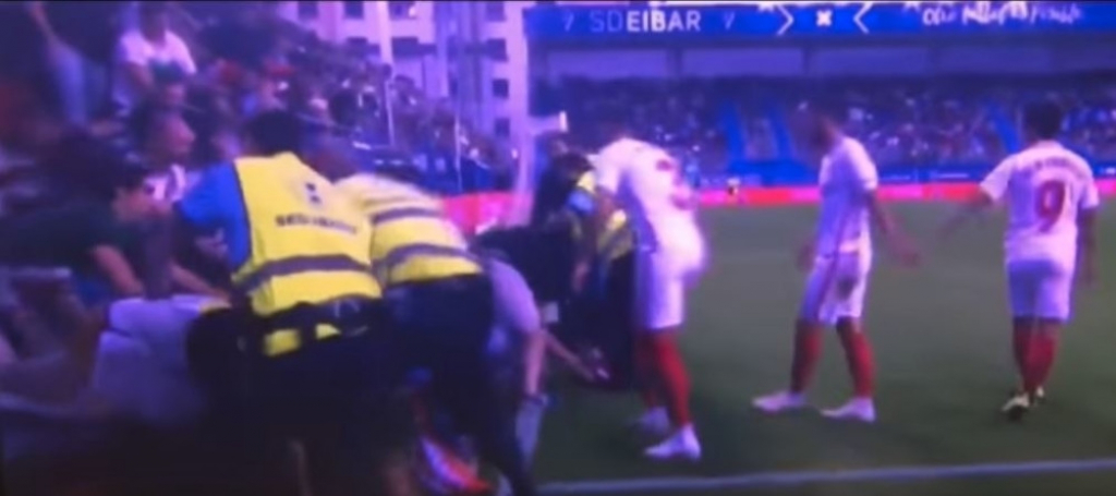 Jezive scene sa utakmice Eibar - Sevilja