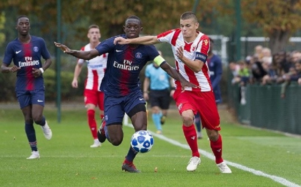 Dejan Joveljić na meču sa PSŽ