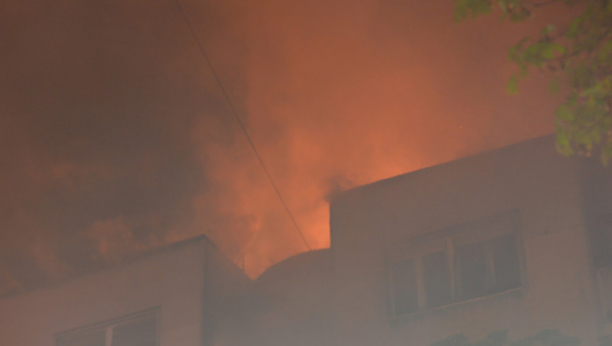 POŽAR U NIŠU Zapalio se stan, vatrogasci hitno evakuisali stanare