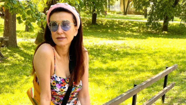 NJEMU JE MESTO U BOLNICI, NE U ZATVORU Oglasila se Snežana Dakić nakon što je napadač koji je udario kamenom u glavu pušten iz pritvora