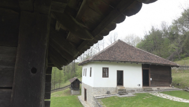 Kuća u kojoj je rođen čuva tajne srpske istorije: Živojin Mišić bio je trinaesto dete u zadružnoj porodici, ali je od seoskog dečaka postao najobrazovaniji vojskovođa (FOTO/VIDEO)