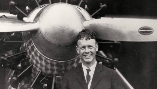 NA OVAJ DAN 1932.  pronađena je mrtva oteta beba poznatog američkog pilota Lindberga
