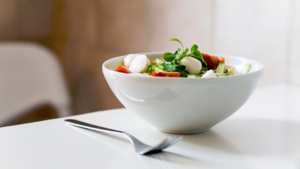 Poboljšajte rad PROBAVE: Jedite ovu detoks salatu tri dana zaredom