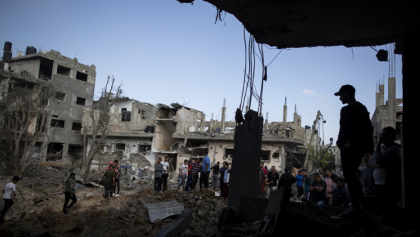 KATAKLIZMA Krici ispod ruševina u Gazi, ljudi zatrpani ispod razorenih zgrada posle izraelskog napada