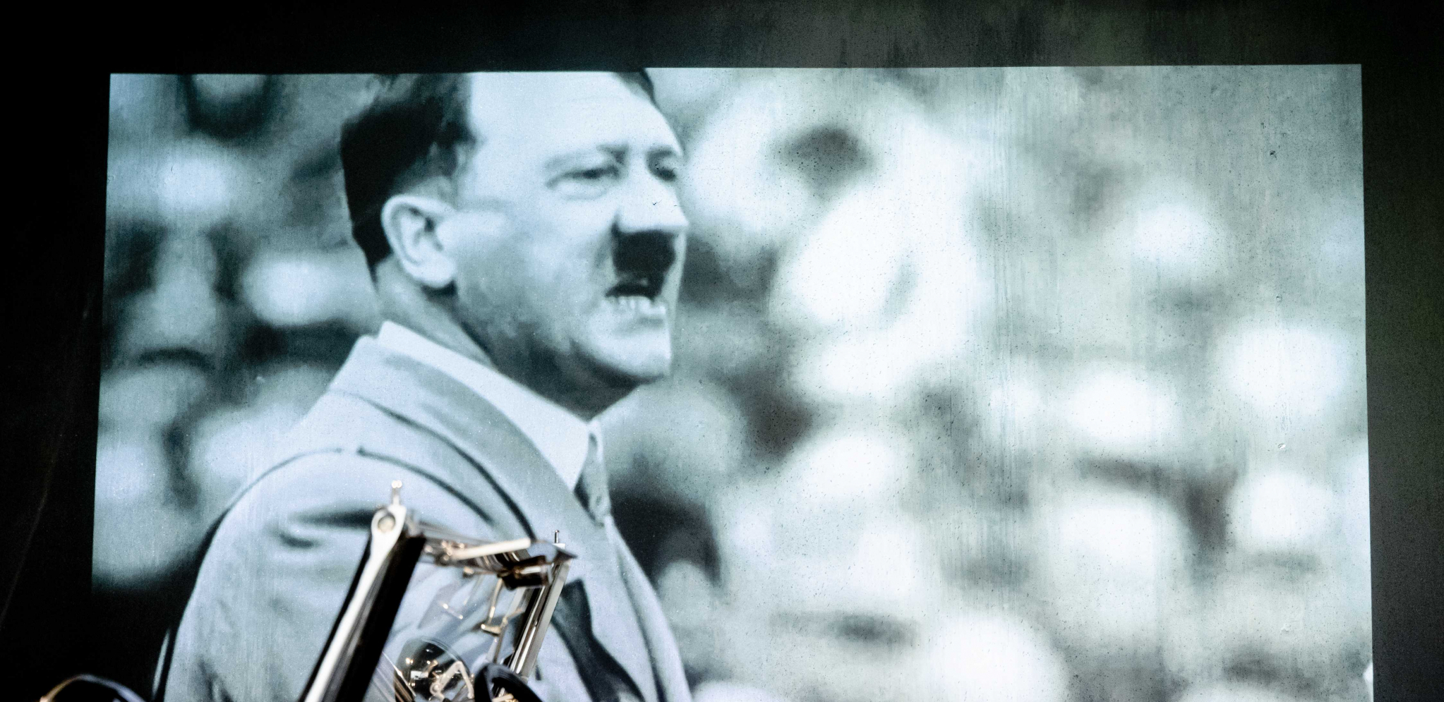 PRESUDIO JE SEBI U BUNKERU Na današnji dan se ubio Adolf Hitler, najveći zločinac u istoriji