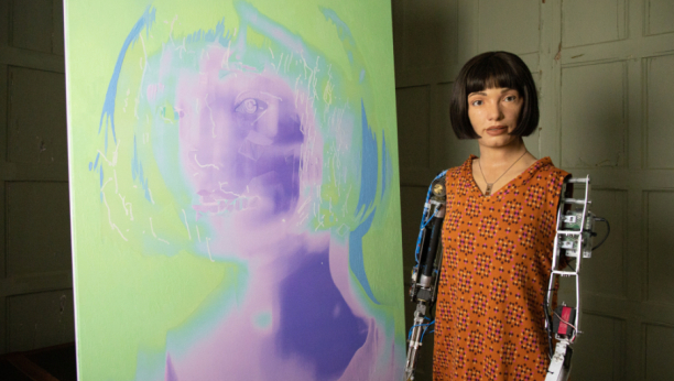 Humanoidni robot stvara jezive autoportrete: "Trebalo bi da se zabrinemo za našu budućnost"