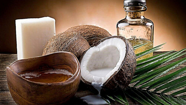 JEDNOSTAVNA PRIMENA ZA NAJBOLJE REZULTATE Evo kako se kokosovo ulje koristi za negu kose