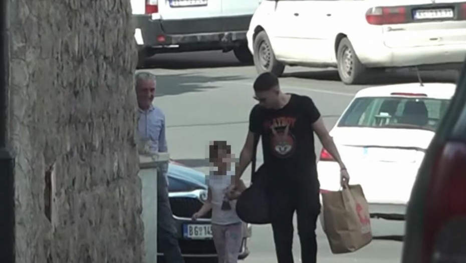 SNIMAK SA NASLEDNICOM HIT NA INTERNETU Dok je Ceca na Kipru, dečko Bogdan se provodi sa ćerkom, u glas pevali Anastasijin hit, pa joj poručili ovo (VIDEO)