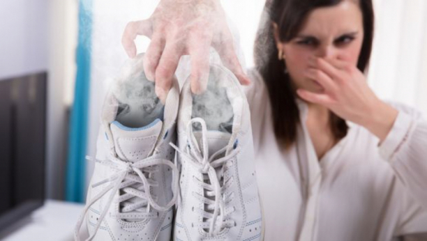Fantastičan trik: Rešite se neprijatnog mirisa obuće sa lakoćom