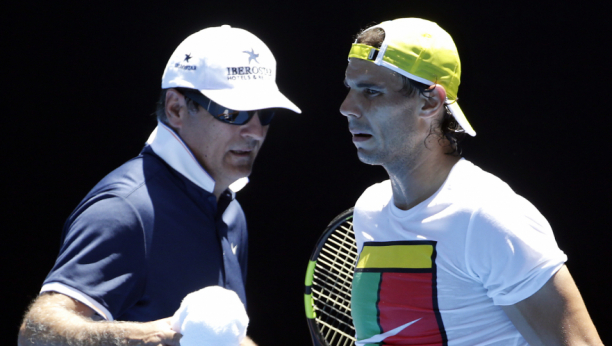 SAMO AKO JE ZDRAV... Toni Nadal prebacio lopticu u Novakovo dvorište