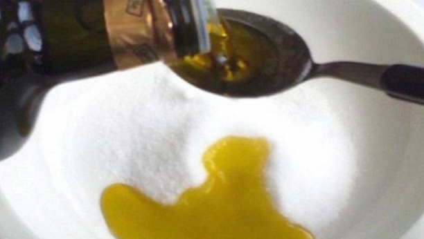 Ako pomešate malo soli i maslinovog ulja, nećete osećati bol narednih 5 godina!
