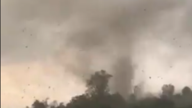 APOKALIPSA Tornado uništio Češku, ostavio pustoš za sobom! (VIDEO)
