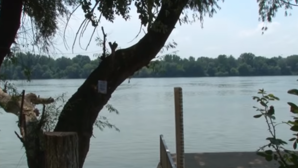 RIBOLOVAC PREMINUO NA RECI Telo pronađeno u čamcu na Dunavu