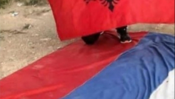 Musljiu dobio poziv od MUP-a Srbije zbog zamene zastave