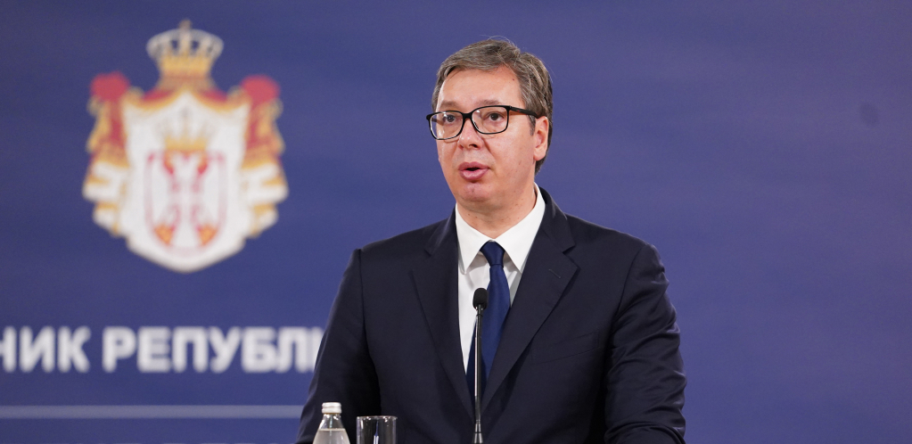 BRAVO NOLE! Predsednik Vučić čestitao Đokoviću na osvajanju Vimbldona (FOTO)