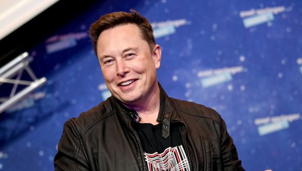 JEDAN OD NAJBOGATIJIH LJUDI NA SVETU STAO NA STRANU ISTINE I SRBA Elon Mask objavom zapalio Tviter