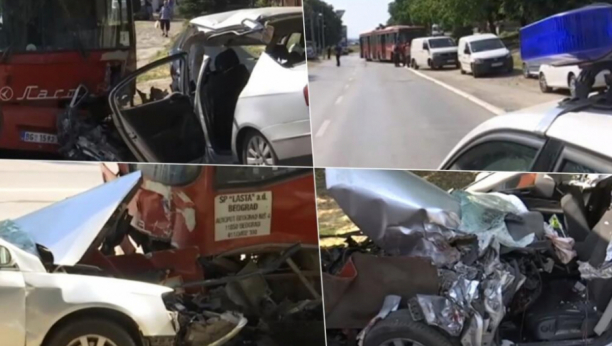 DVA SUDARA NA AUTO-PUTU Smrskani automobili, povređena jedna osoba!