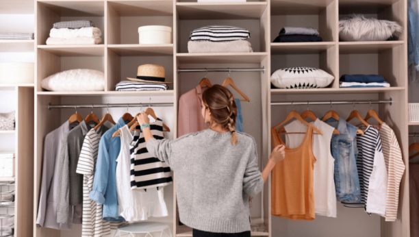 Povratite svežinu vašoj garderobi: Pomoću ovih trikova garderober će vam uvek mirisati