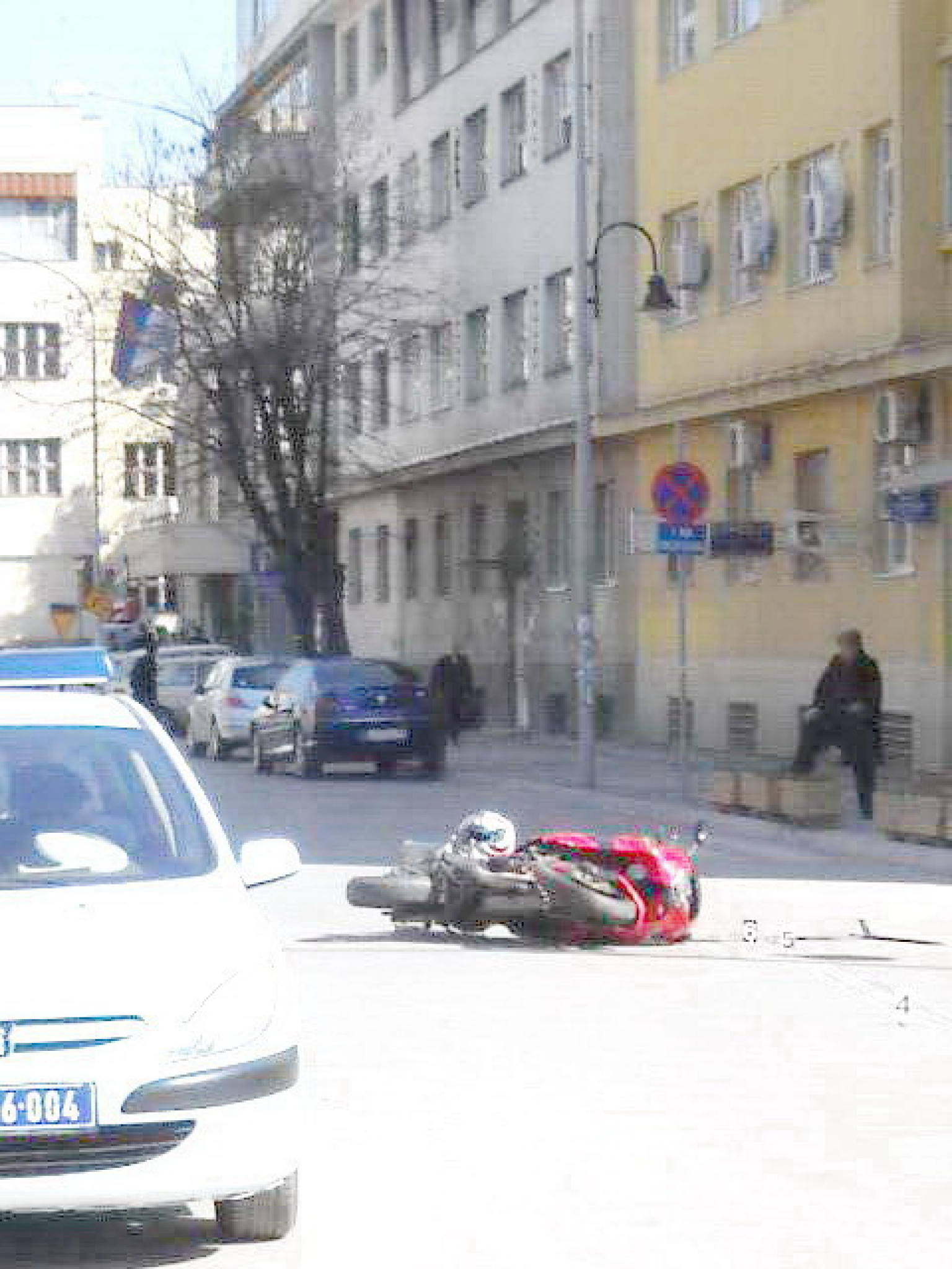 Šest saobraćajki u Leskovcu, teže povređeni motociklisti