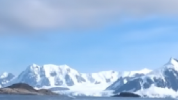 NEZAPAMĆENO ČUDO NA GRENLANDU Prvi put pala kiša na ledeni vrh na visini od 2.600 metara