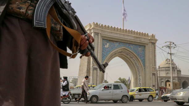 SAOPŠTENO VEČERAS MMF suspendovao Avganistanu pristup sredstvima