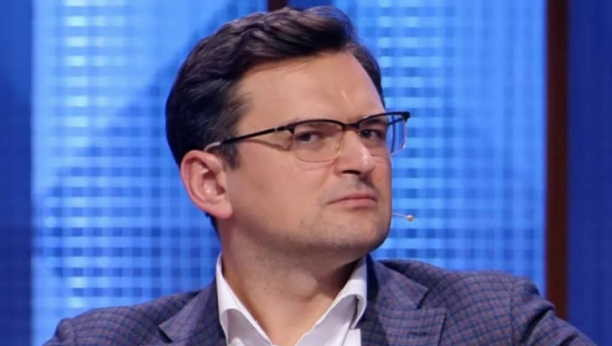 ZELENSKI SE KLEO, KULEBA GA POKOPAO Namagarčili ukrajinskog ministra, sve priznao! (VIDEO)