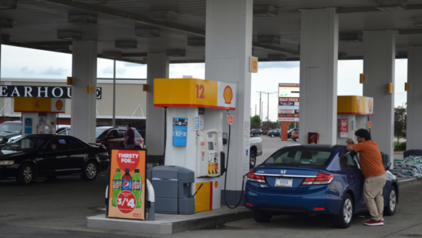 U 15 SATI UTVRĐENE CENE GORIVA  Pogledajte koliko košta benzin a koliko dizel