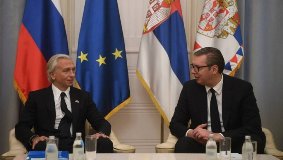Predsednik Vučić razgovarao sa Aleksandrom Đukovom