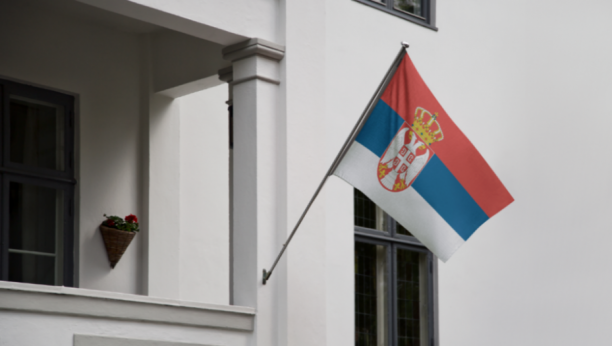 SVE JE SPREMNO Srpska zastava će se sutra ponosno vijoriti na Kosovu