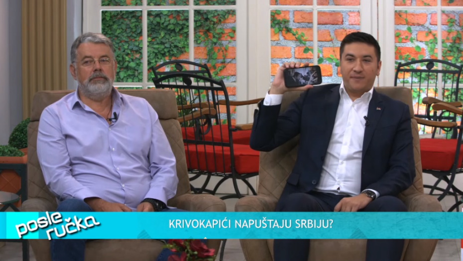 MILO ĐUKANOVIĆ ĆE PUĆI OD BESA Dajković u emisiji pokazao fotografiju koju bi predsednik Crne Gore odmah uništio! (FOTO/VIDEO)