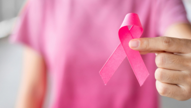 Kvržice su samo jedan od simptoma: Ove promene mogu da ukazuju na karcinom dojke