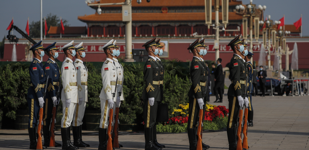 UKRAJINA MITSKA ŠARGAREPA Kina optužuje alijansu za pokretanje rata: "Imate krv do lakata"