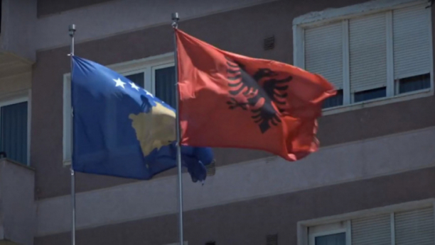 PRIKRIVENE PRETNJE STIŽU IZ ALBANIJE  Zovu NATO na srpsku zemlju