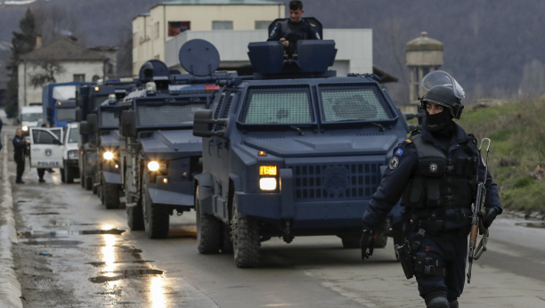 KOSOVSKA POLICIJA UPALA U ŠTRPCE Akcija u toku, uhapšeno 10 osoba